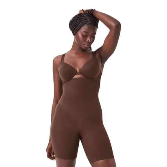 SPANX Power Series Mid Thigh Shaping Shorts Shapewear Sz M Chestnut 2745 - Picture 2 of 14